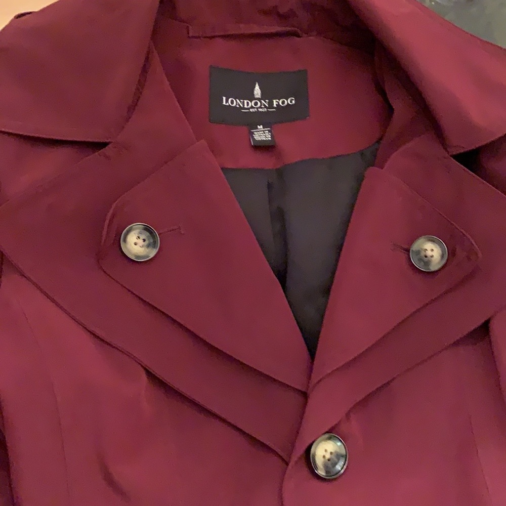 London Fog medium trench coat. Maroon. 100% polyester. Never worn. - Picture 2 of 4
